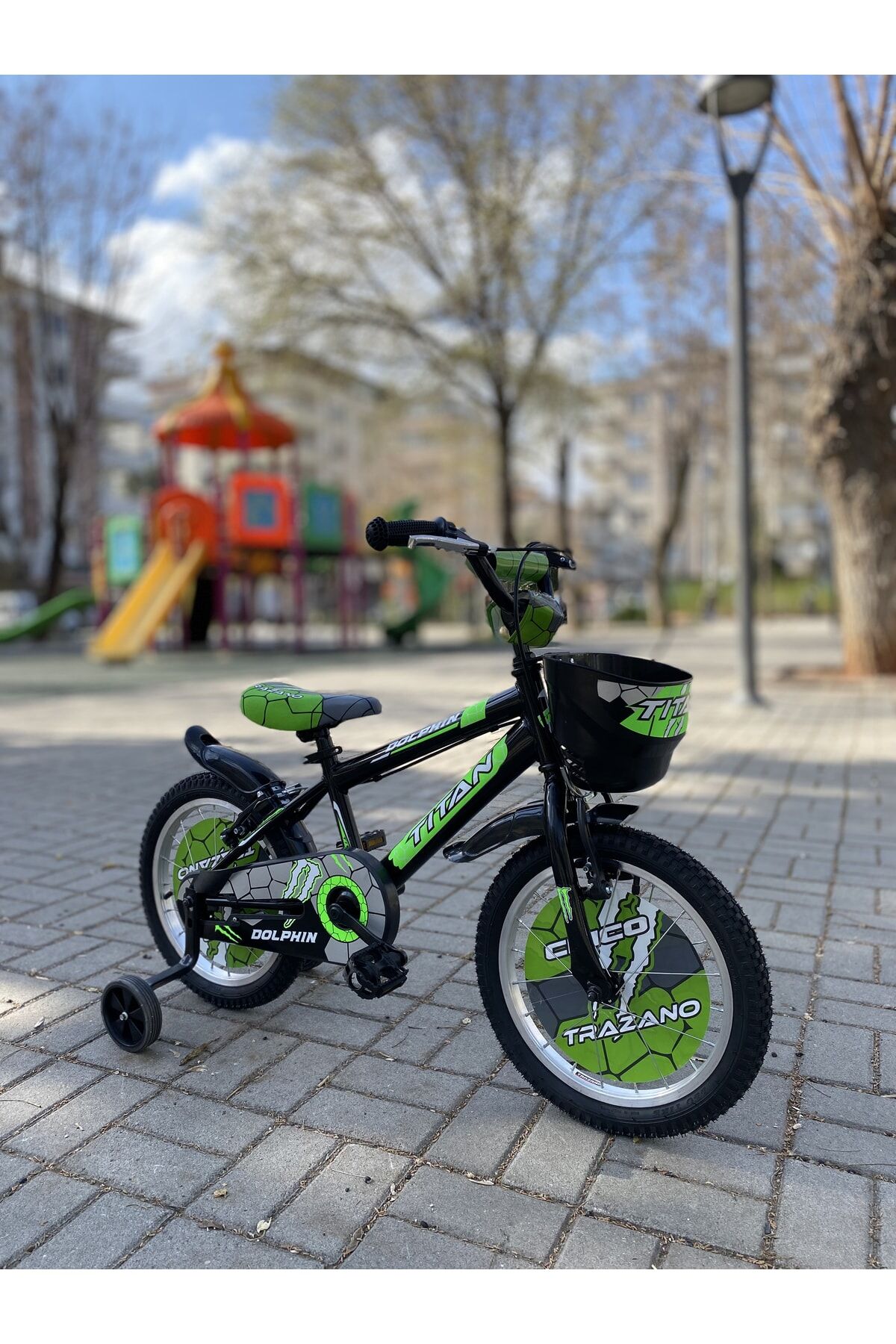 Titan Dolphine 16 Jant Erkek Çocuk Bisikleti Siyah-yeşil